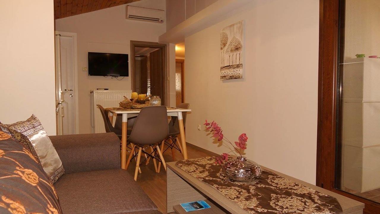 Koala Apartments- Irida, Elea Apartment