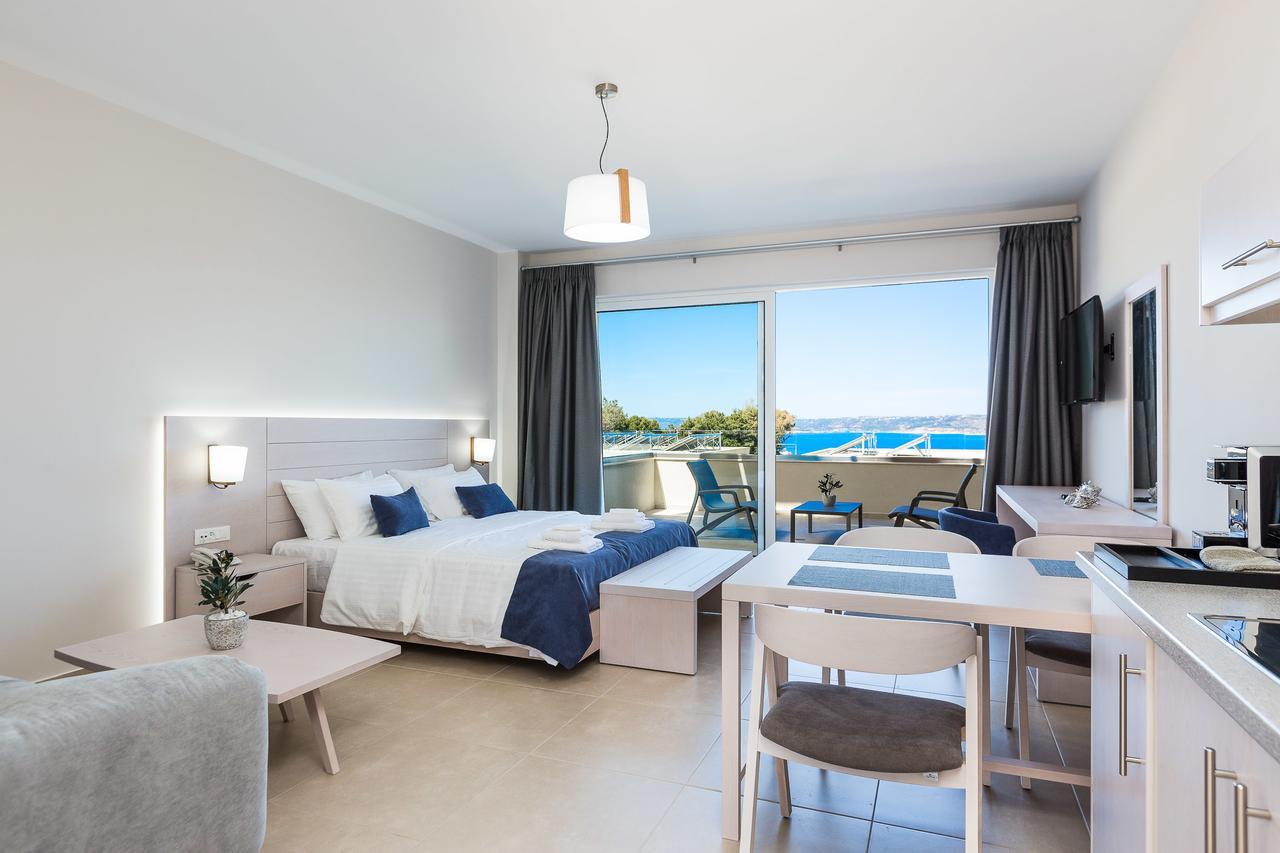 Sun And Sea Aparthotel