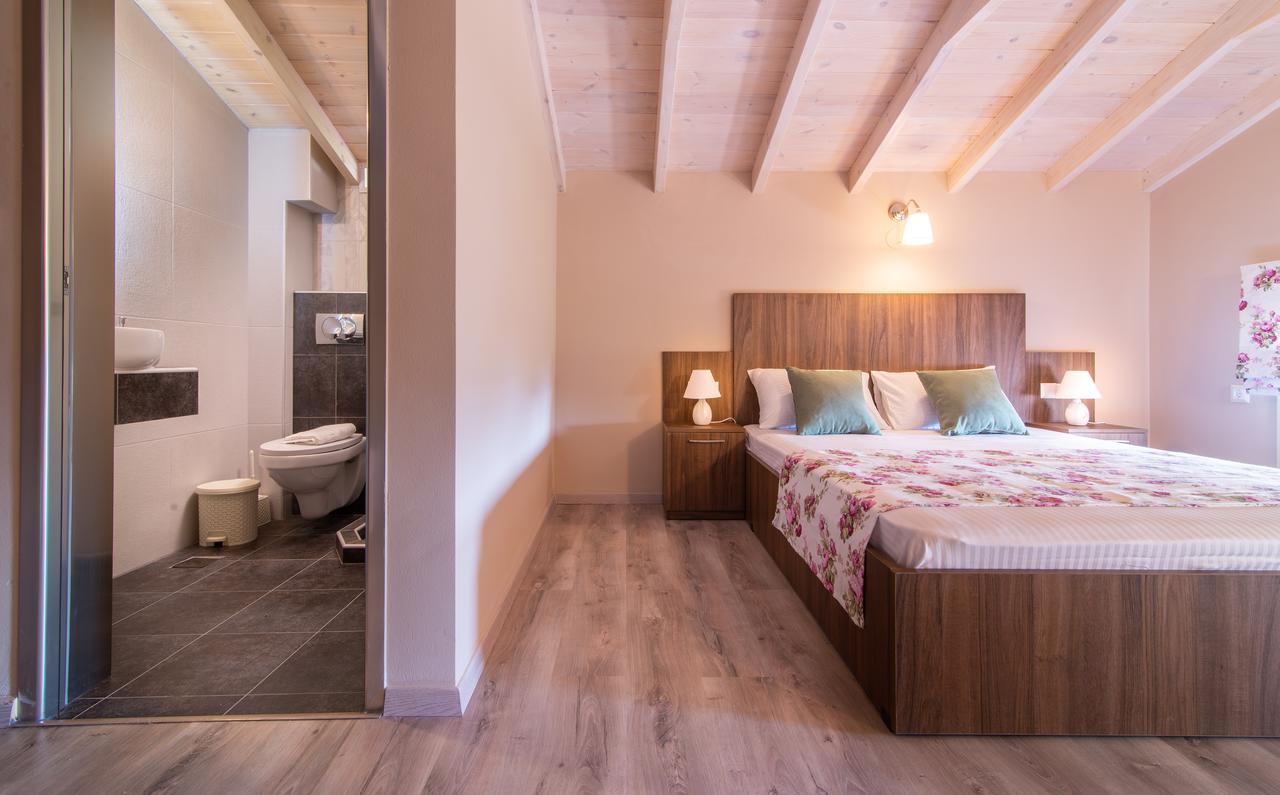 Apartment Pagona House