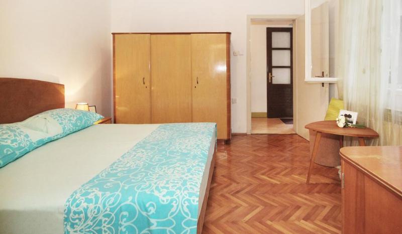 Hotel Nina