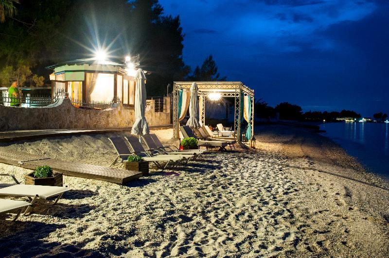 Villa W Pool Halkidiki