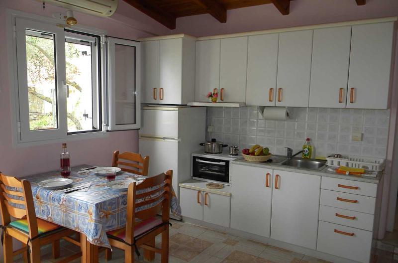 Victoria Apartment *