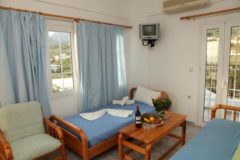 Elenas Garden By Estia Apartment Ferma