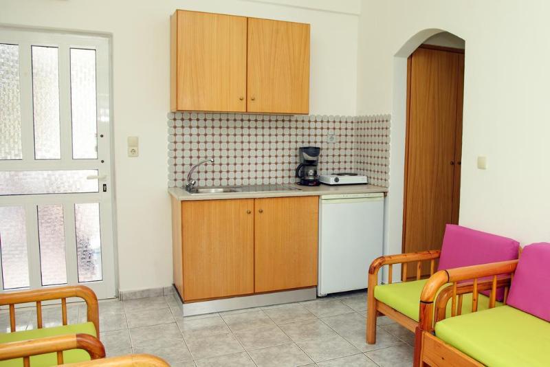 Elenas Garden By Estia Apartment