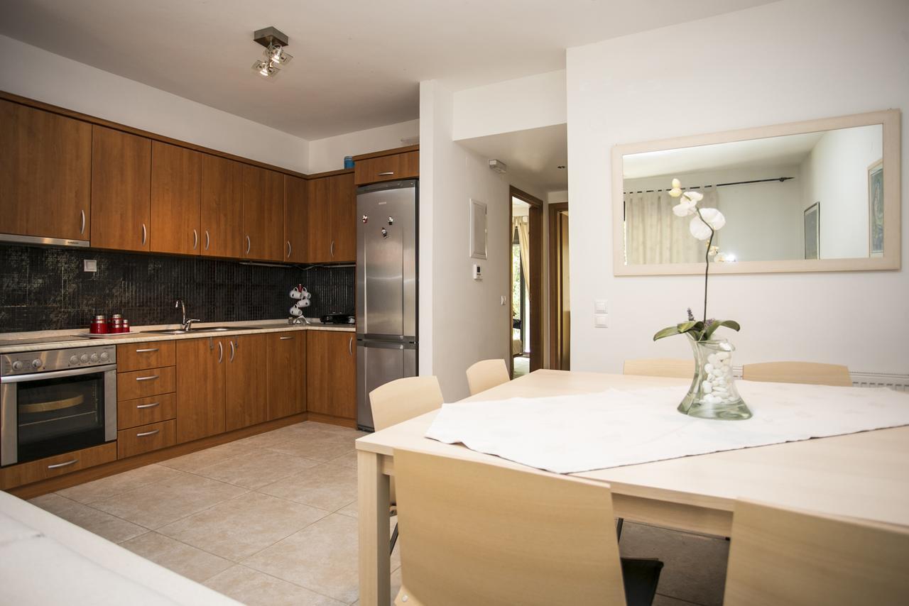 Holiday home #flh - Pampa Grass House Kalandra