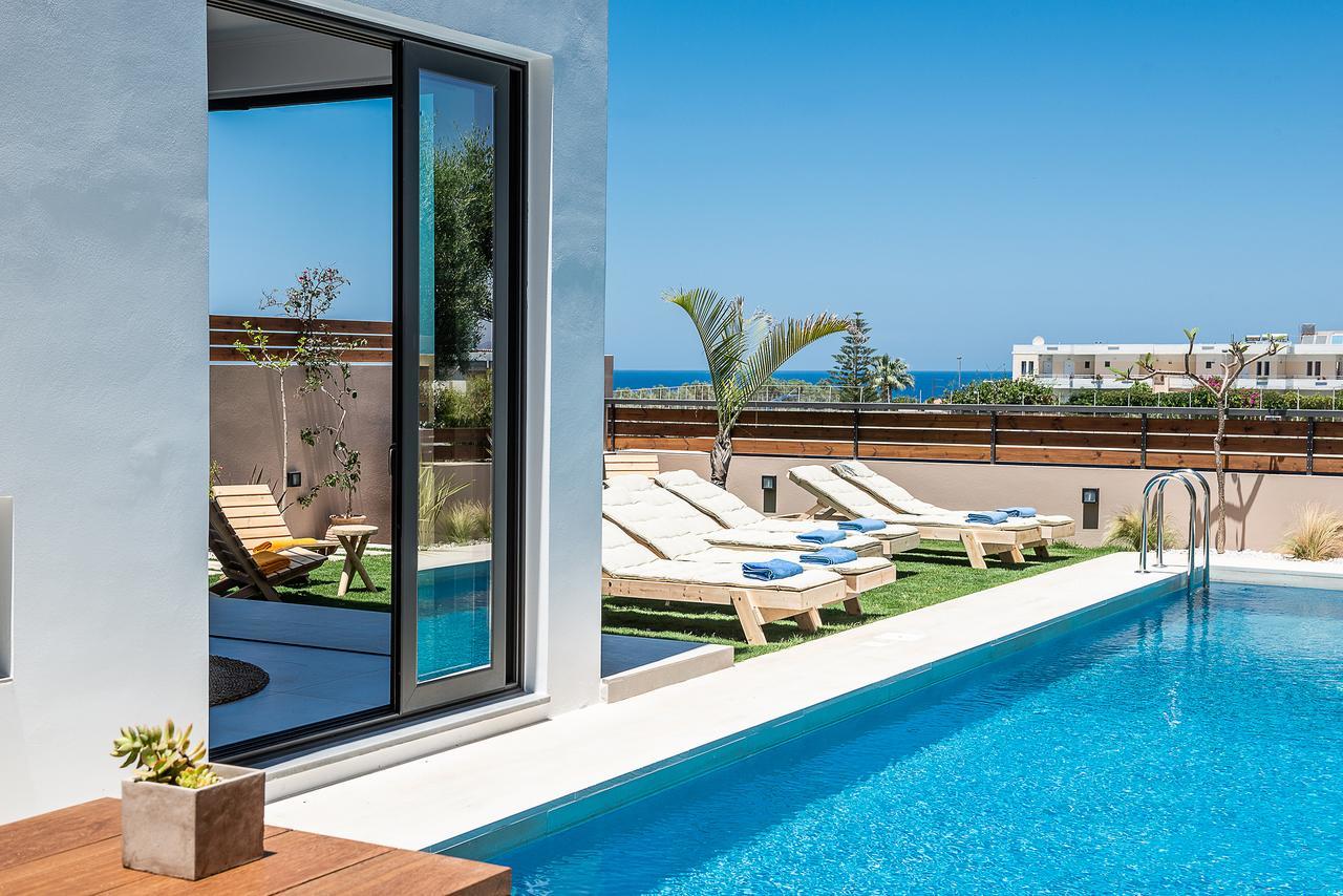 Fos Villa, A Luxe House With Private Heated Pool Villa *
