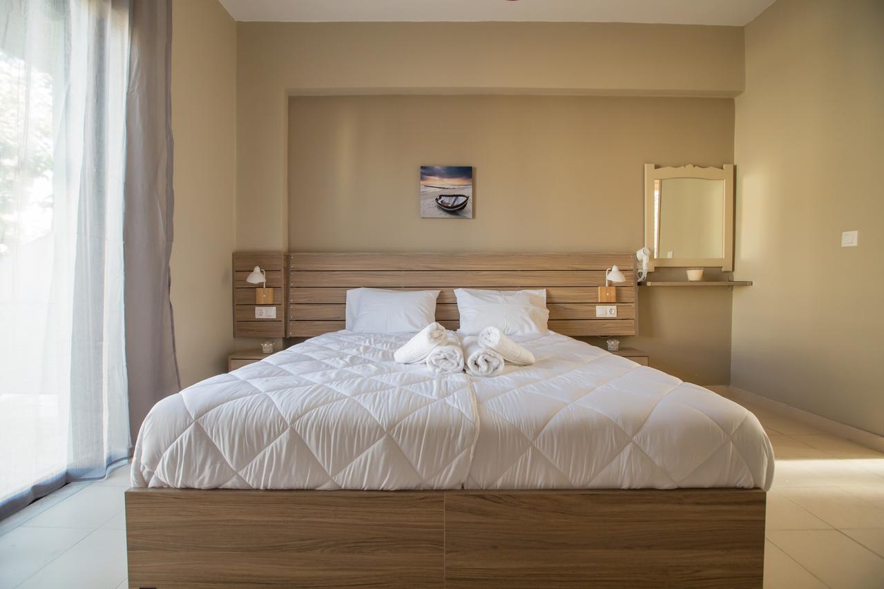Ilaeira Aparthotel Argassi