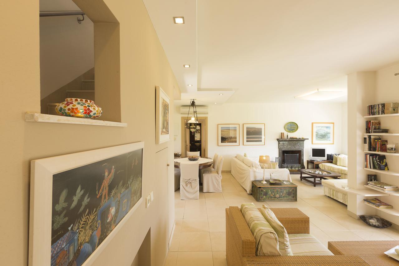 Oleander Villa, #feelslikehome Villa Pefkochori
