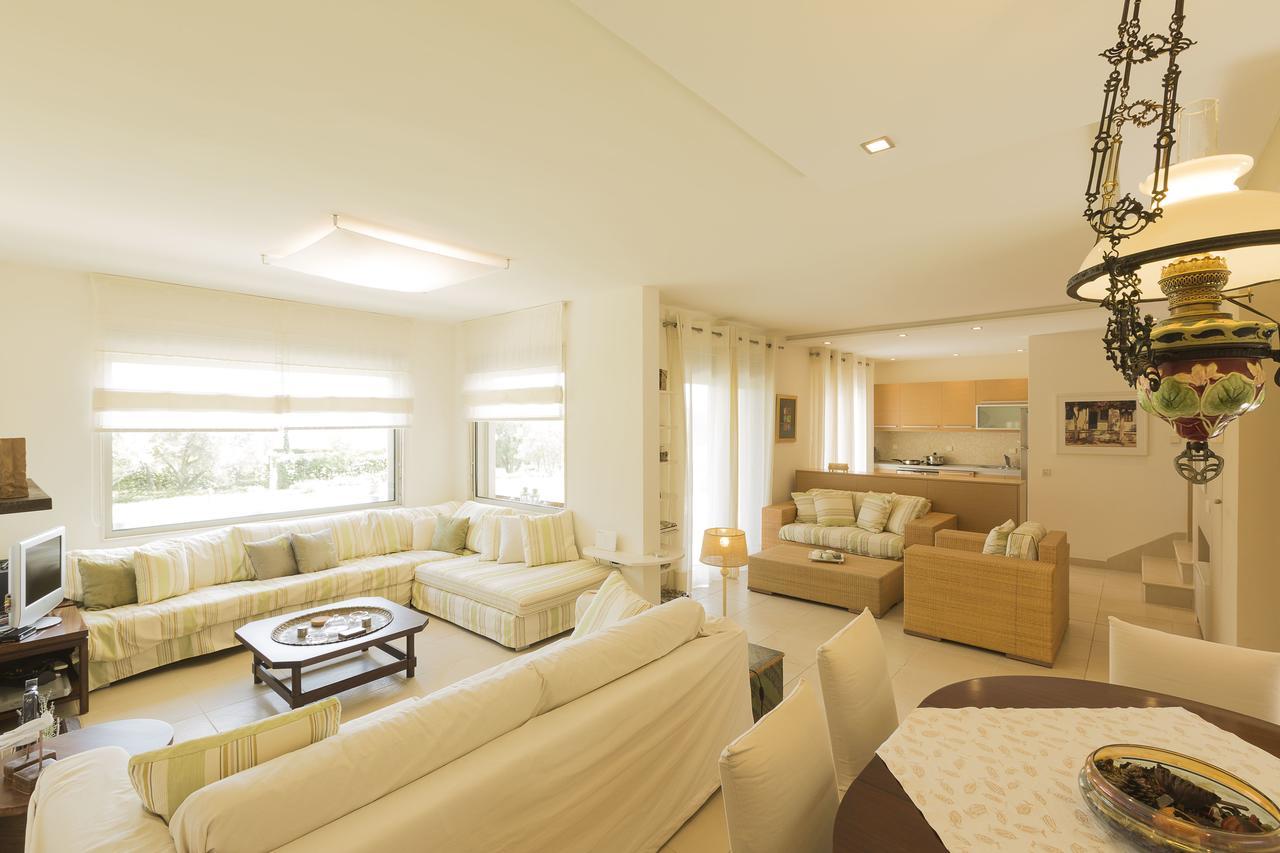 Oleander Villa, #feelslikehome Villa Pefkochori