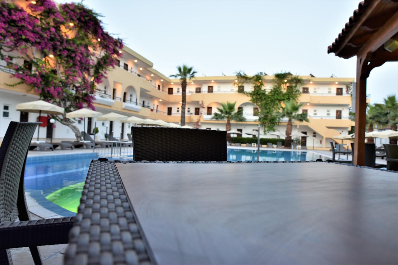 Hotel Marathon 4*