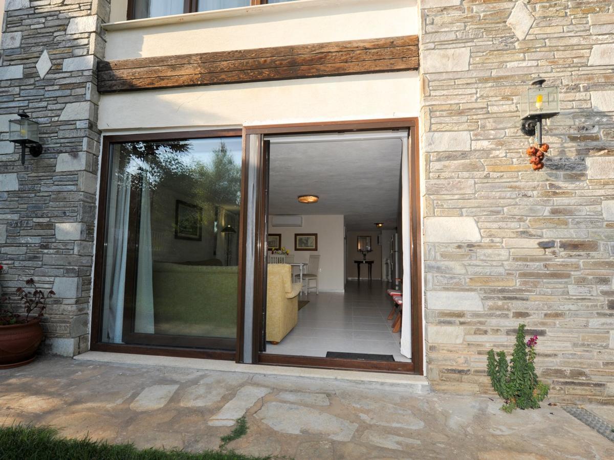 Elizabeth By Travelpro Services Halkidiki Apartment *