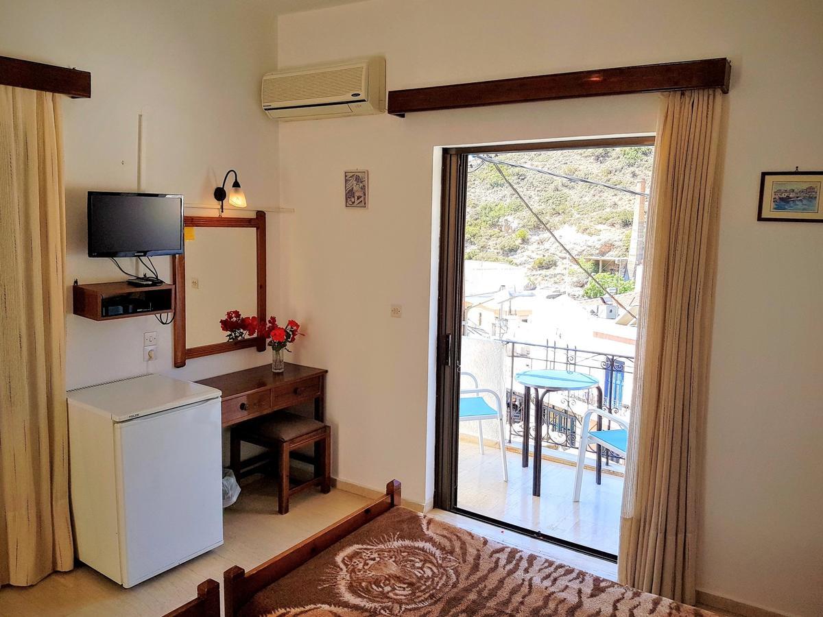 Kalypso 2* Agia Galini (Crete)