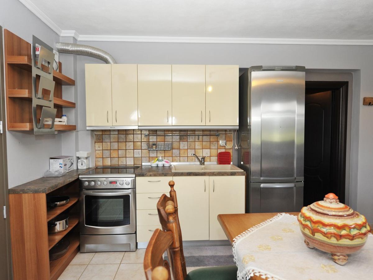 Apartment Alice Wonderland Nea Halkidiki *