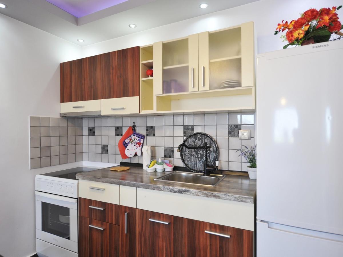 Alice Wonderland Nea Halkidiki Apartment *