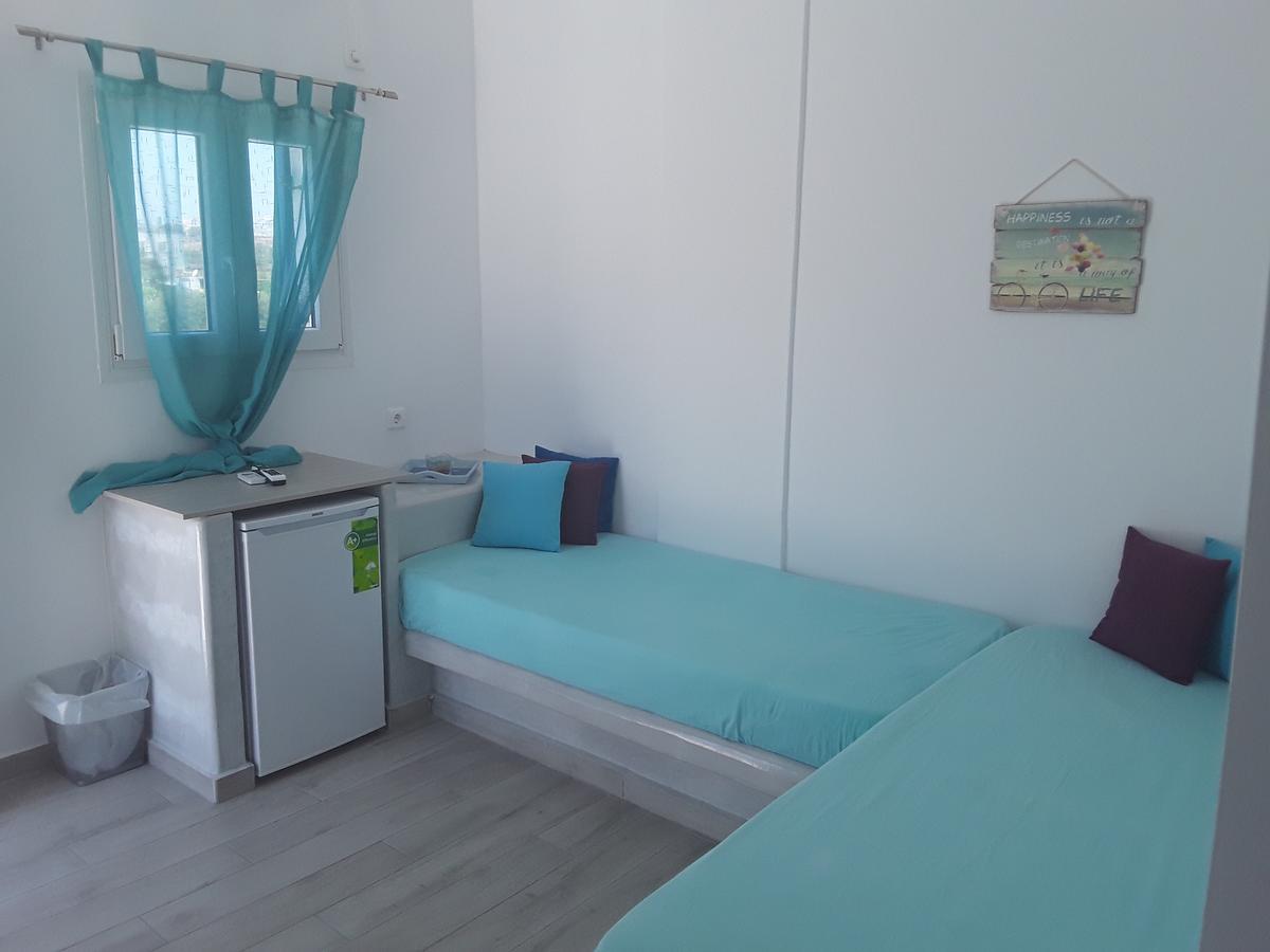 Azalea Hotel Kamari (Santorini)