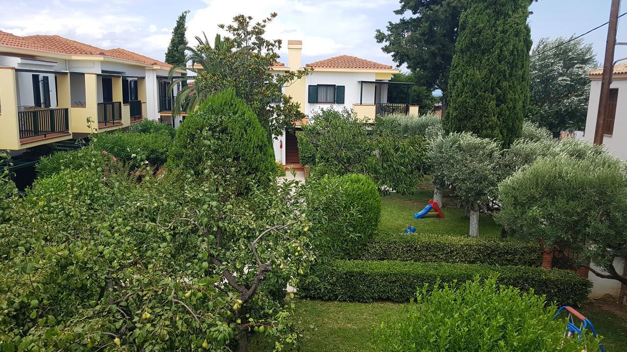Elia Aparthotel Afytos