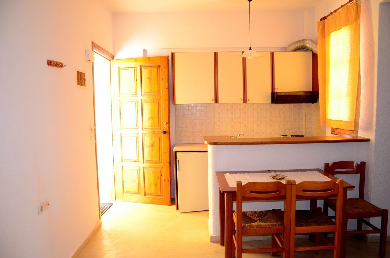 Alex Home Apartments *