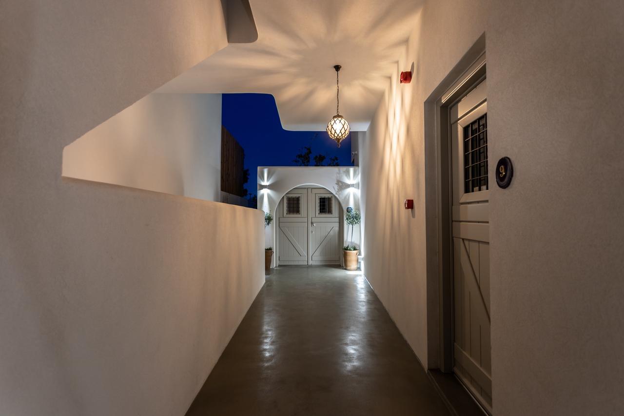 Aegean Gem 4* Kamari (Santorini)