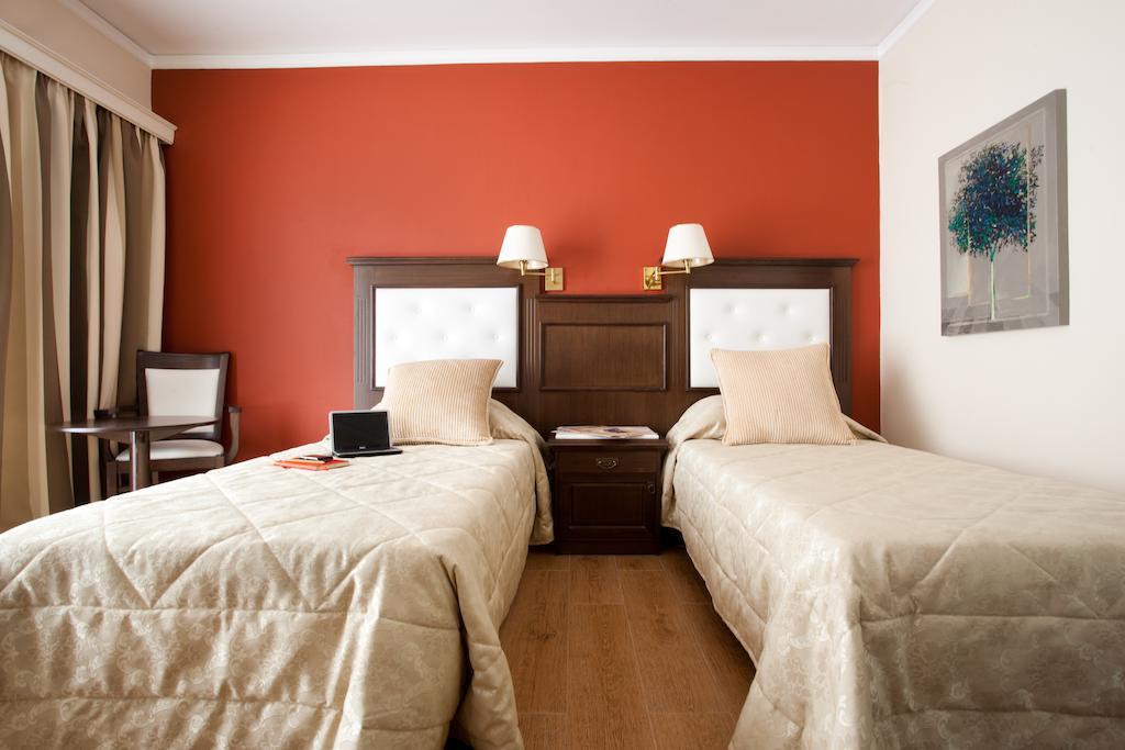 Achillion Palace 4*