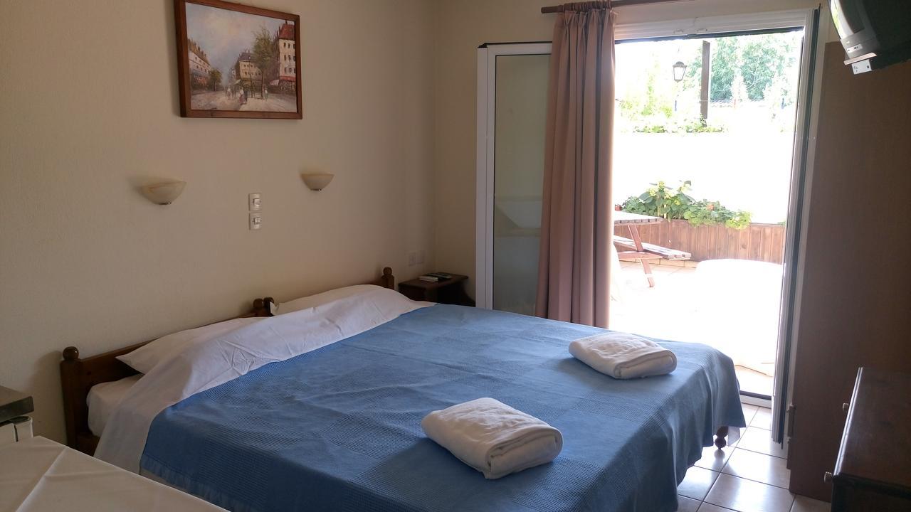 Pansion Chrisa * Skiathos Town