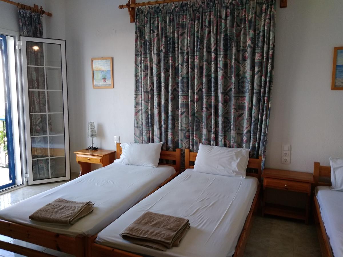 Syraina Apartment Skiathos Town