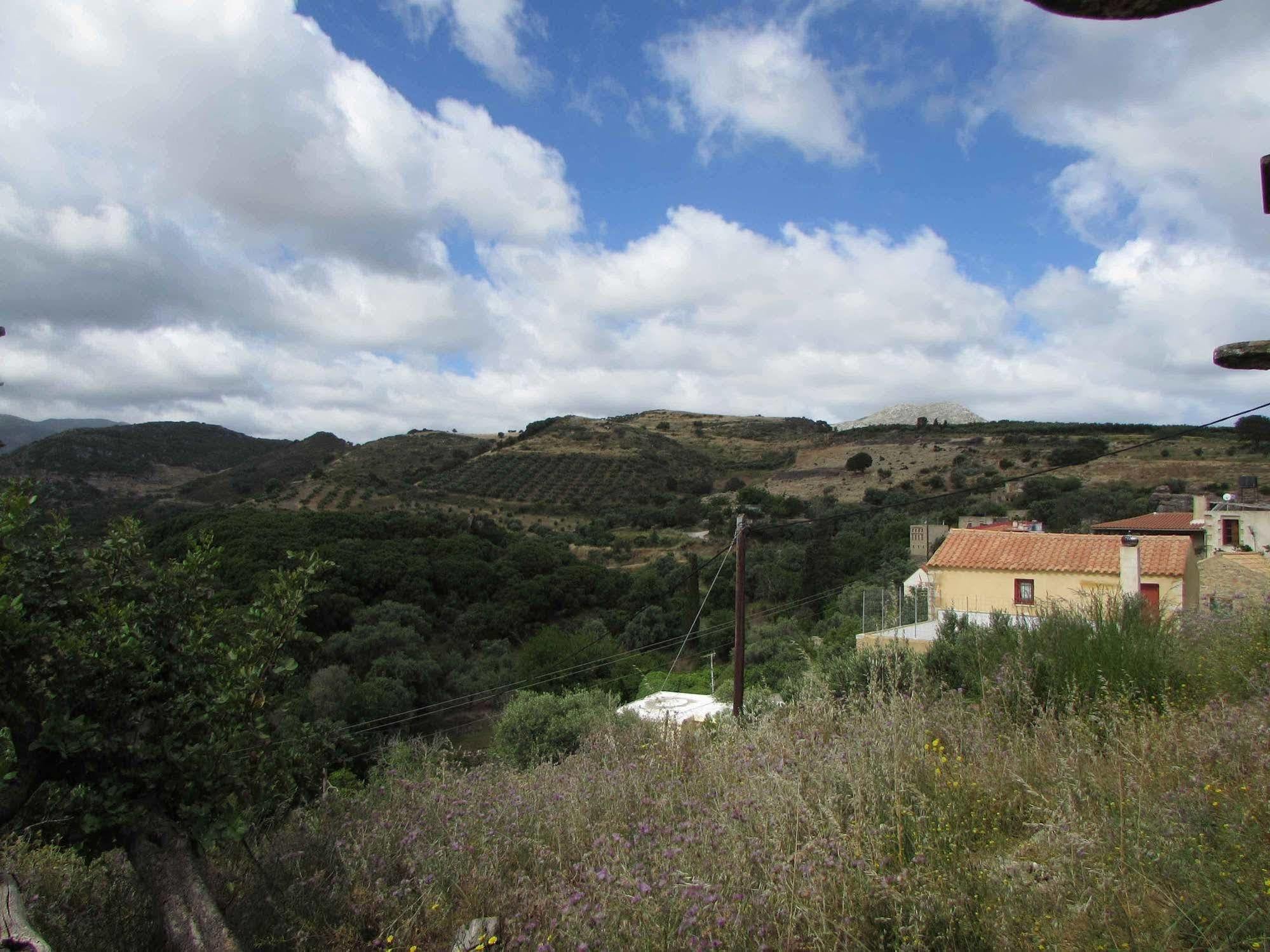 Tsikalaria Traditional Stone House *