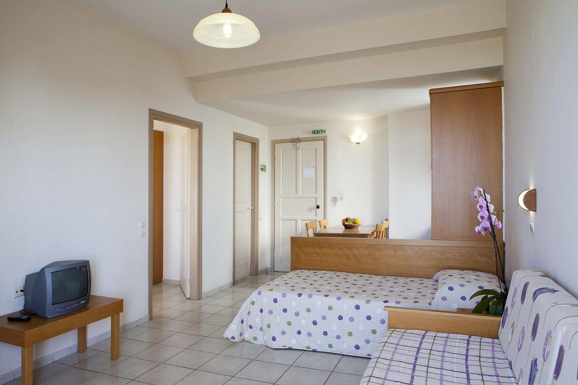 Hotel Marinos 3*