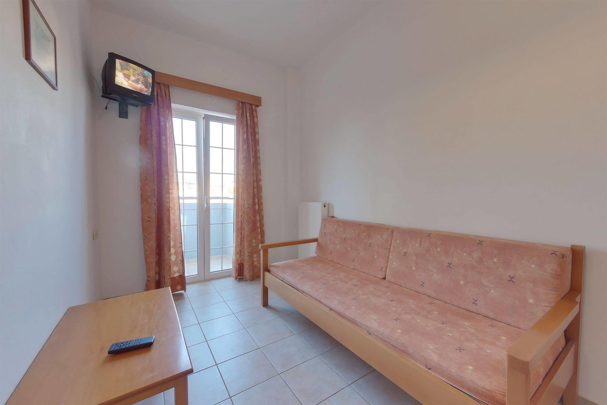 Hotel Marirena 3*