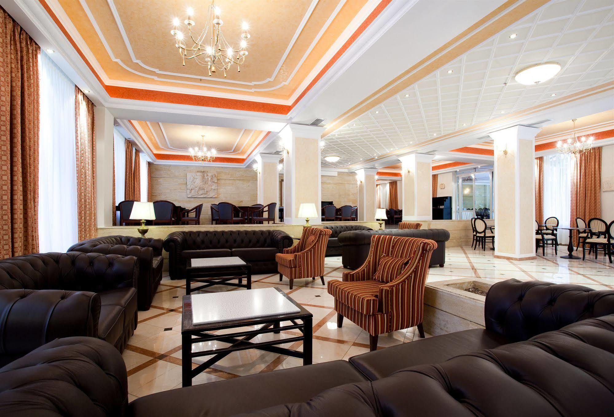 Hotel Achillion Palace