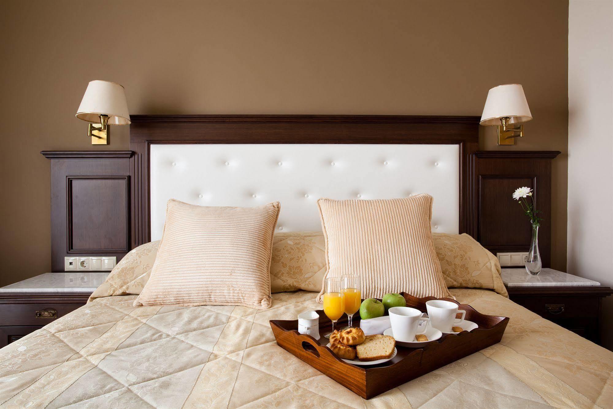 Achillion Palace 4* Rethymno (Crete)