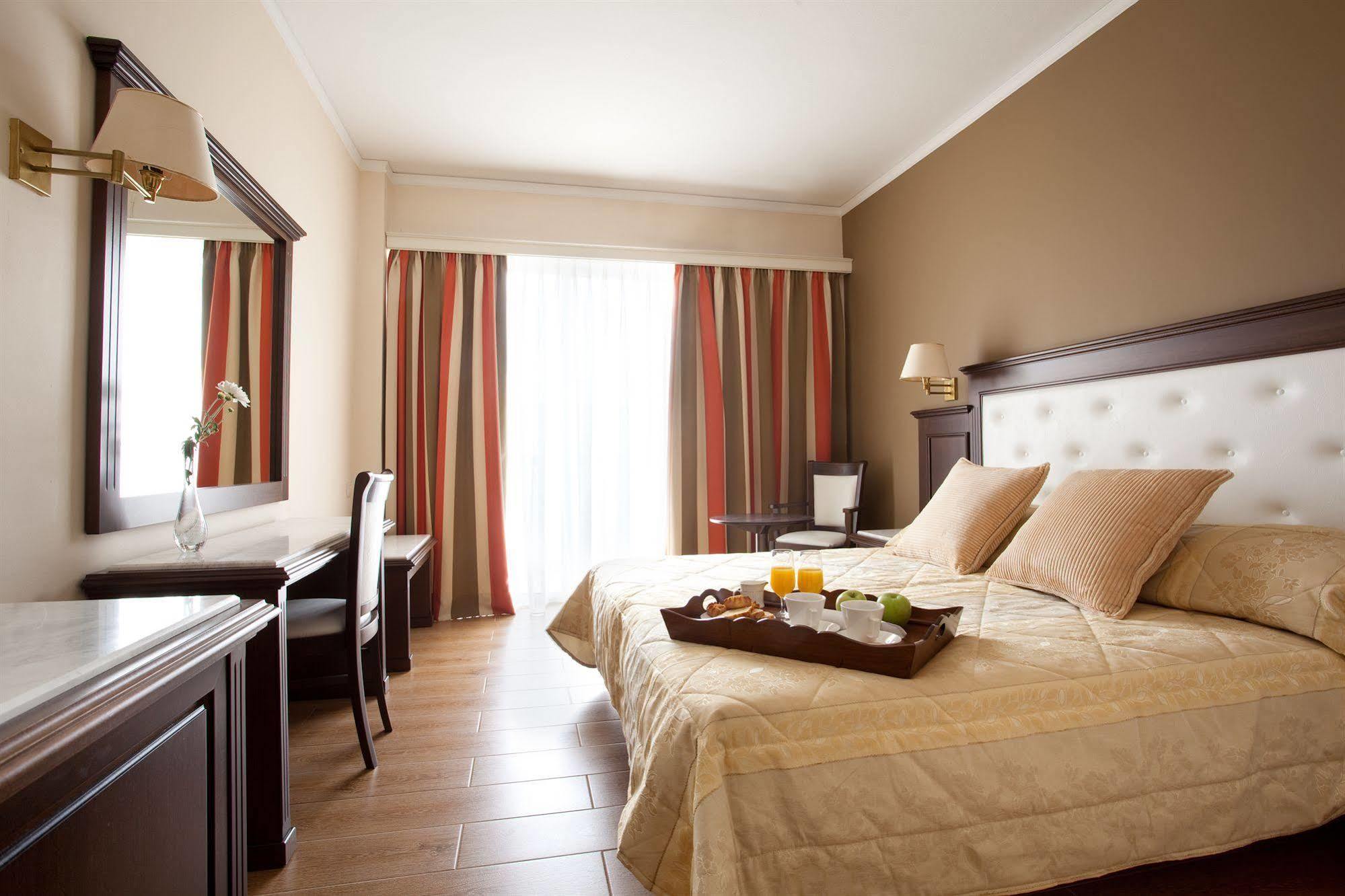Achillion Palace 4*