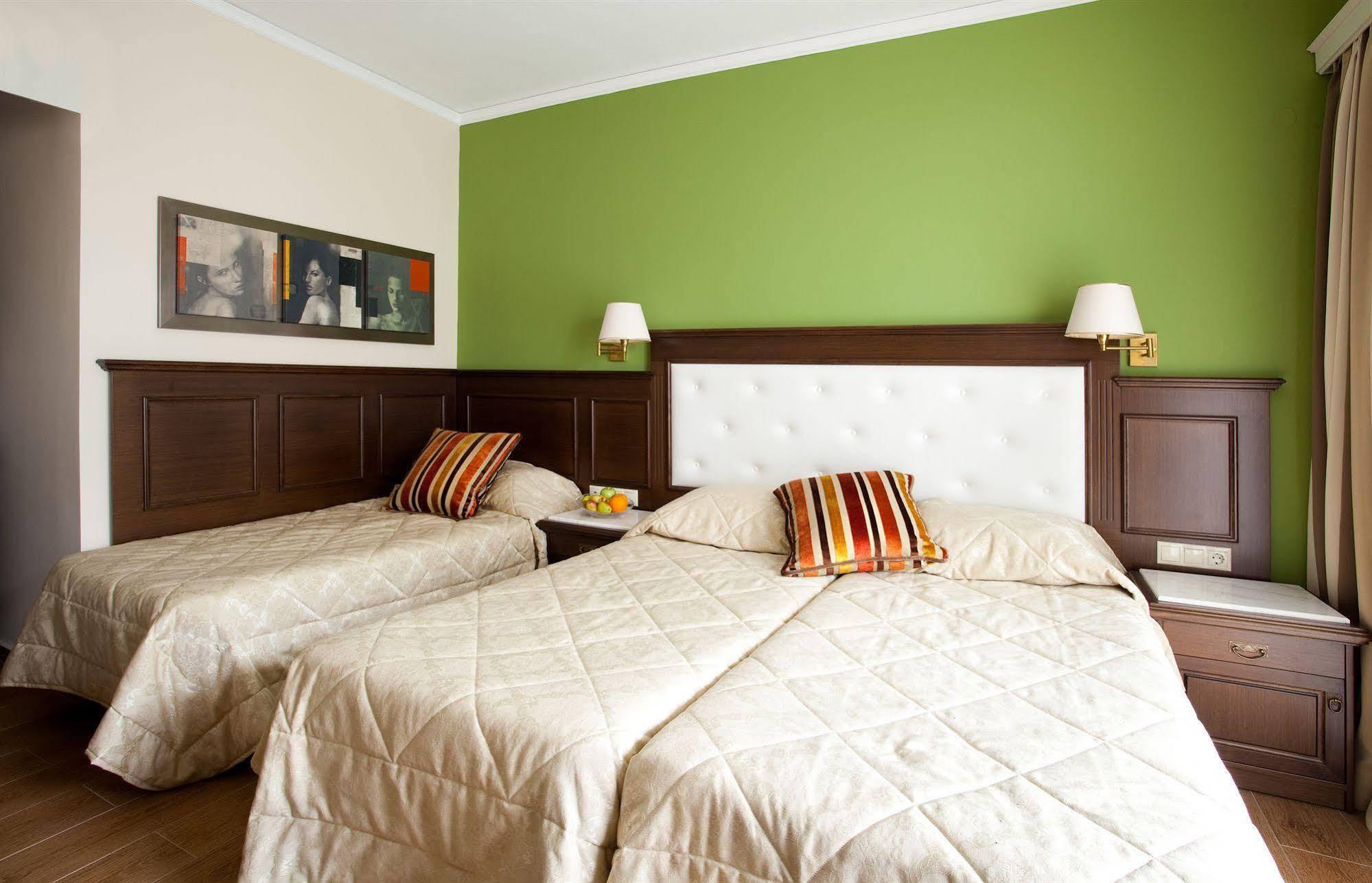 Hotel Achillion Palace