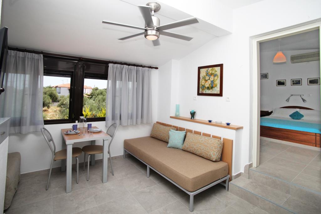 Alexandra Apartment Polychrono