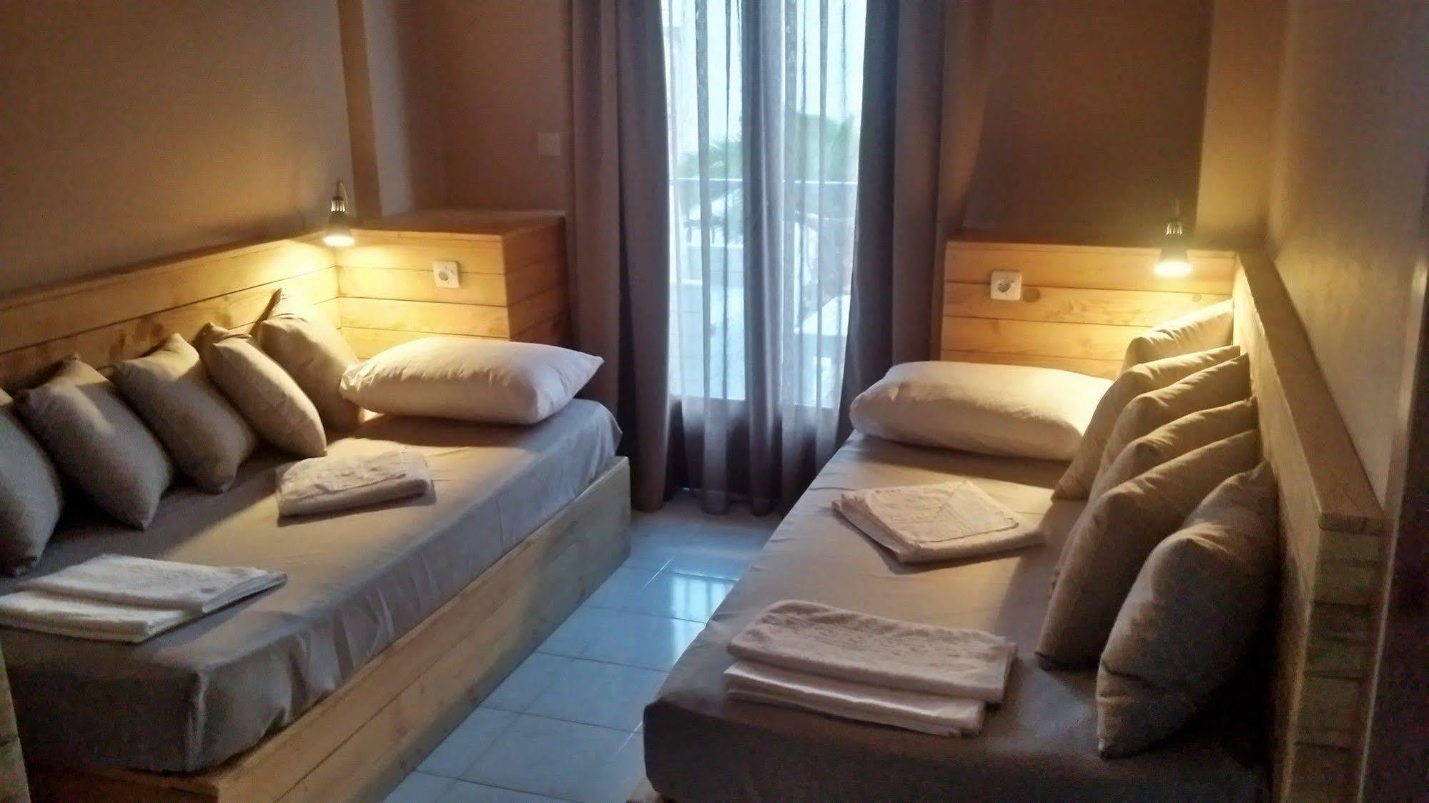 Anemos Aparthotel