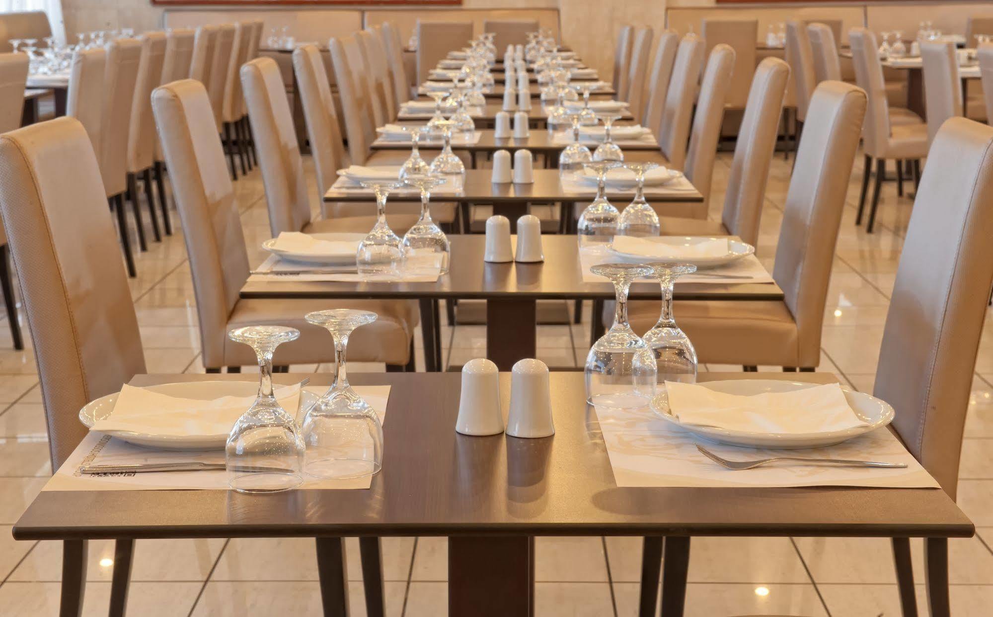 Hotel Heronissos 4*