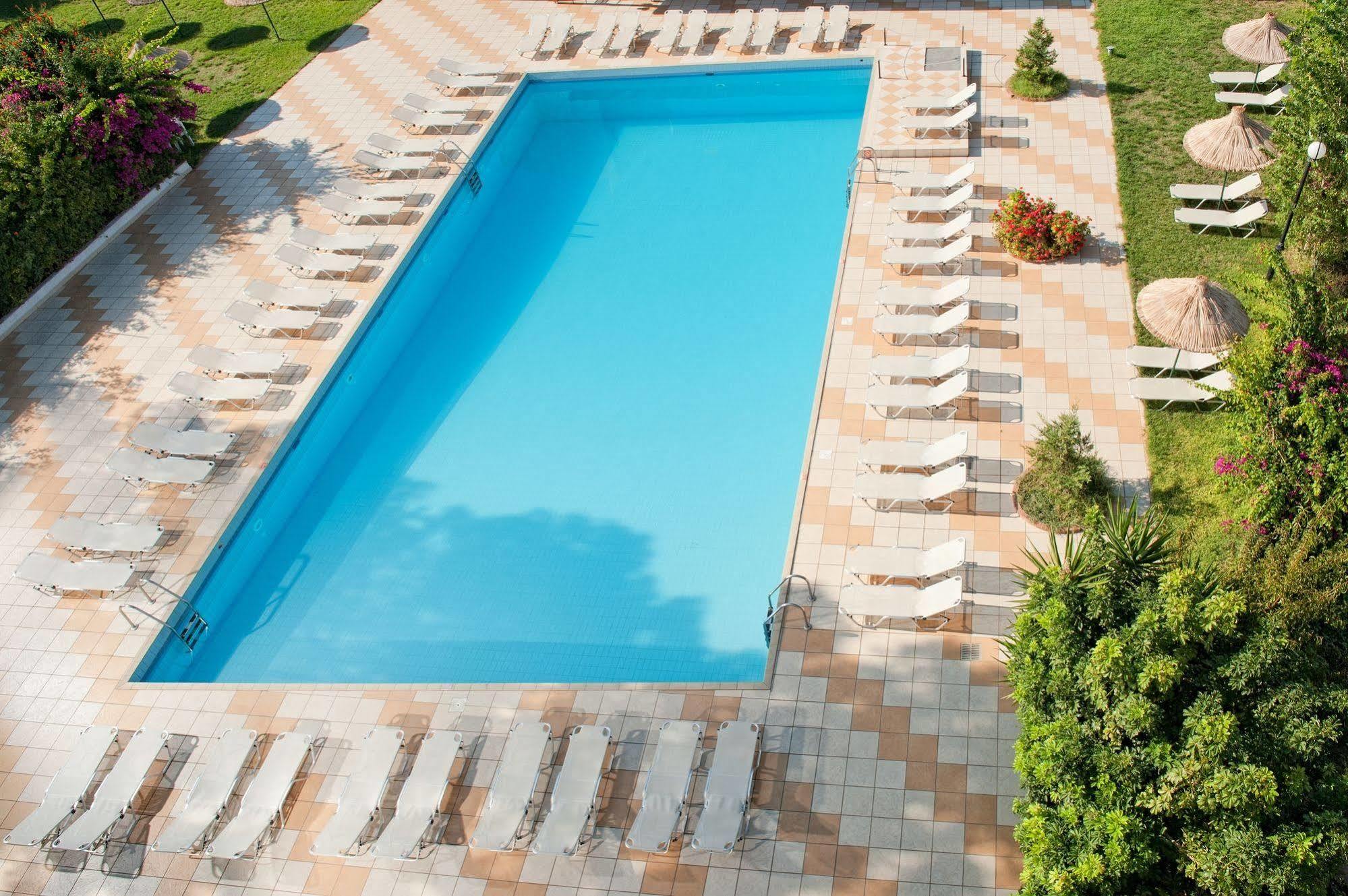 Hotel Heronissos