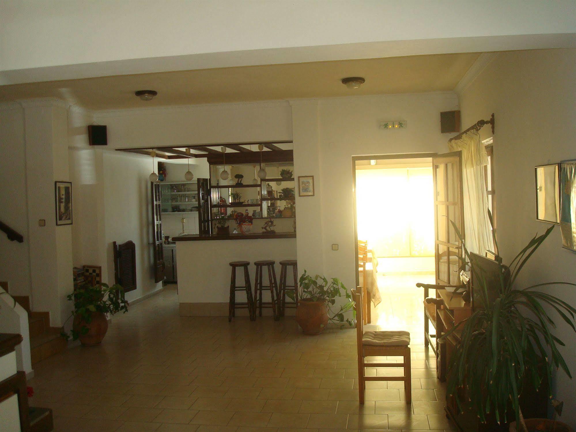 Hotel Aghas 2*