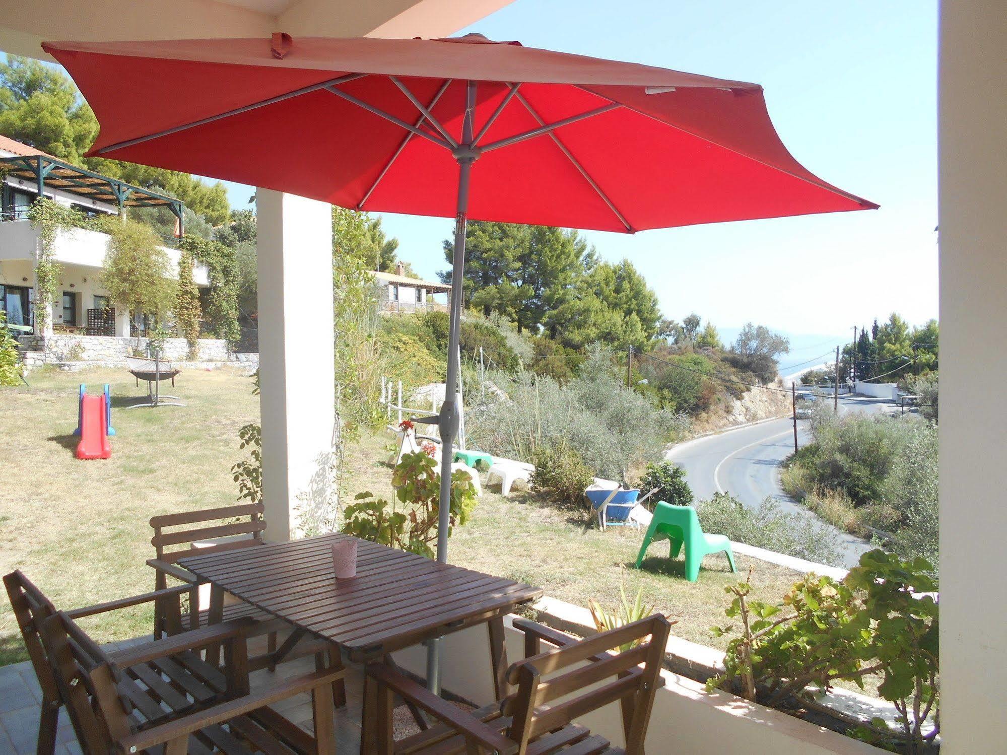 Helen's 11 Boutique Achladies (Skiathos)