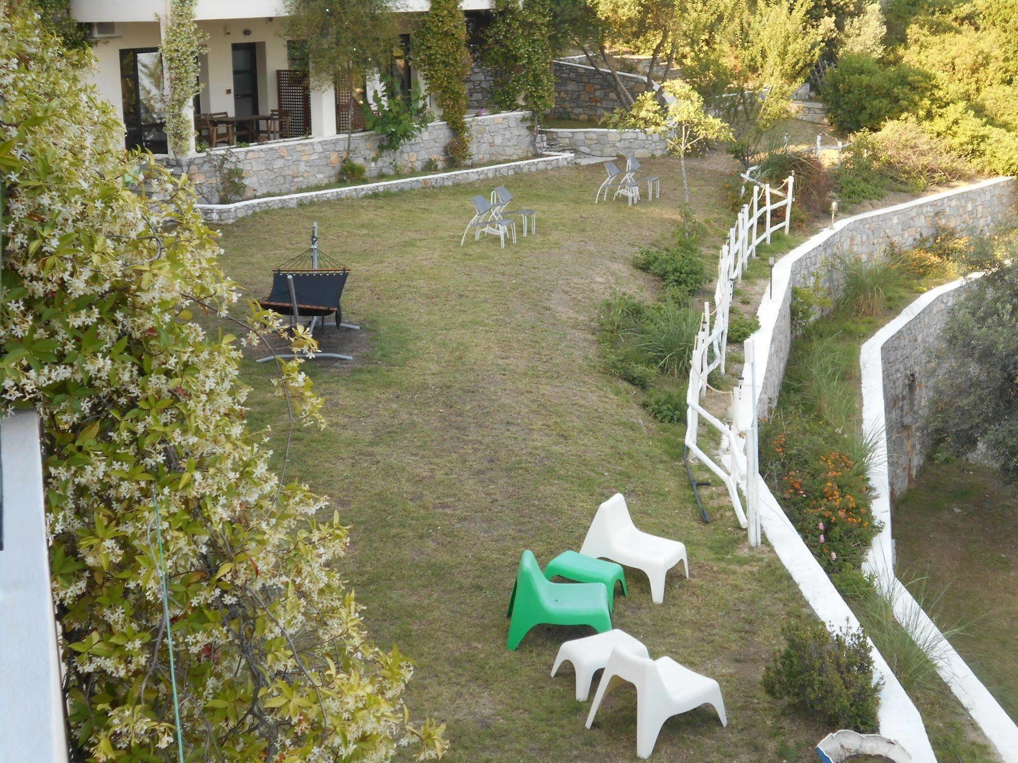 Aparthotel Helen's 11 Boutique Achladies (Skiathos)