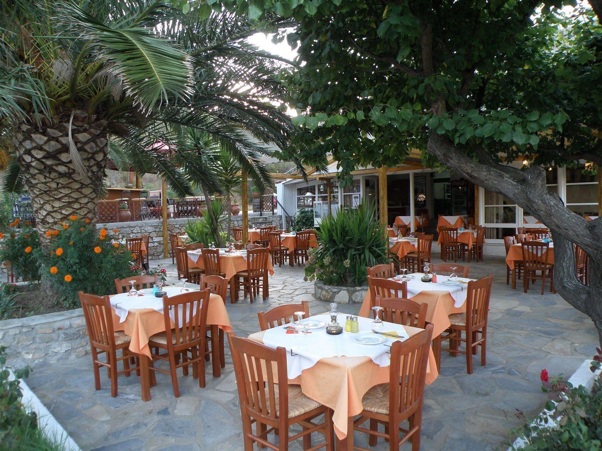 Vontzos Hotel