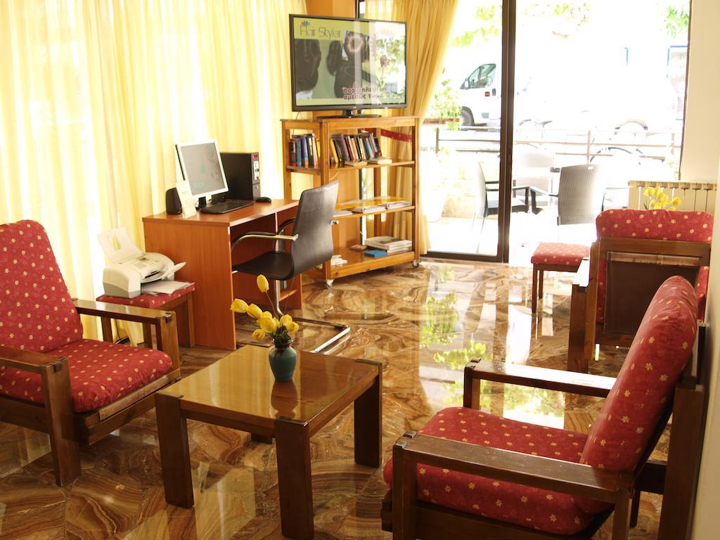 Hotel Yiorgos 2*