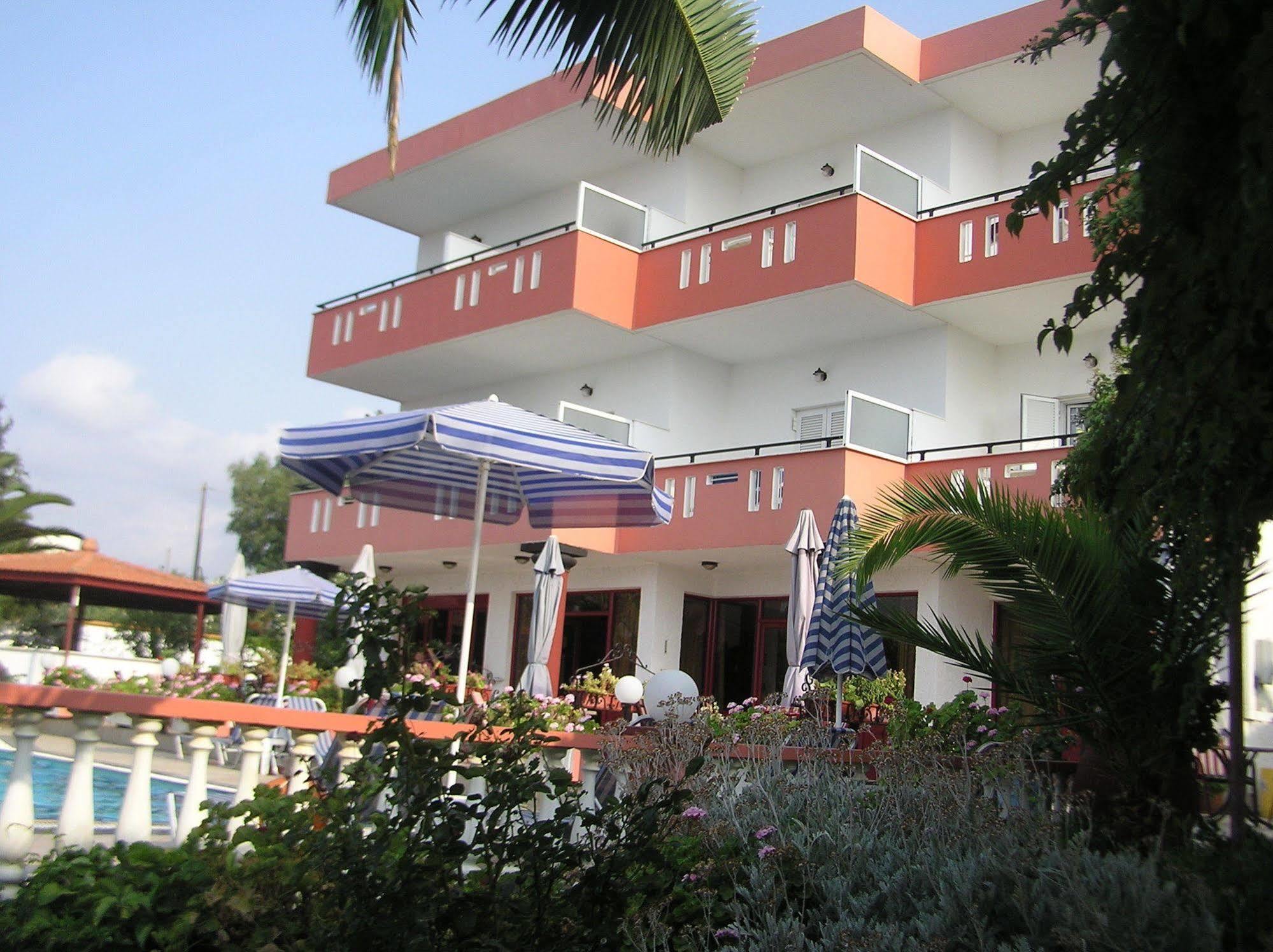 Aparthotel Knossos Panormos (Crete)