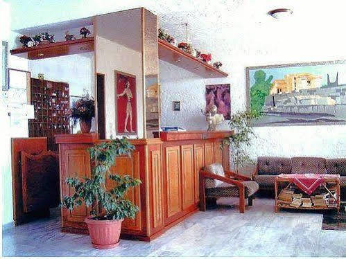 Knossos 2* Panormos (Crete)