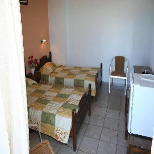 Australia Hotel