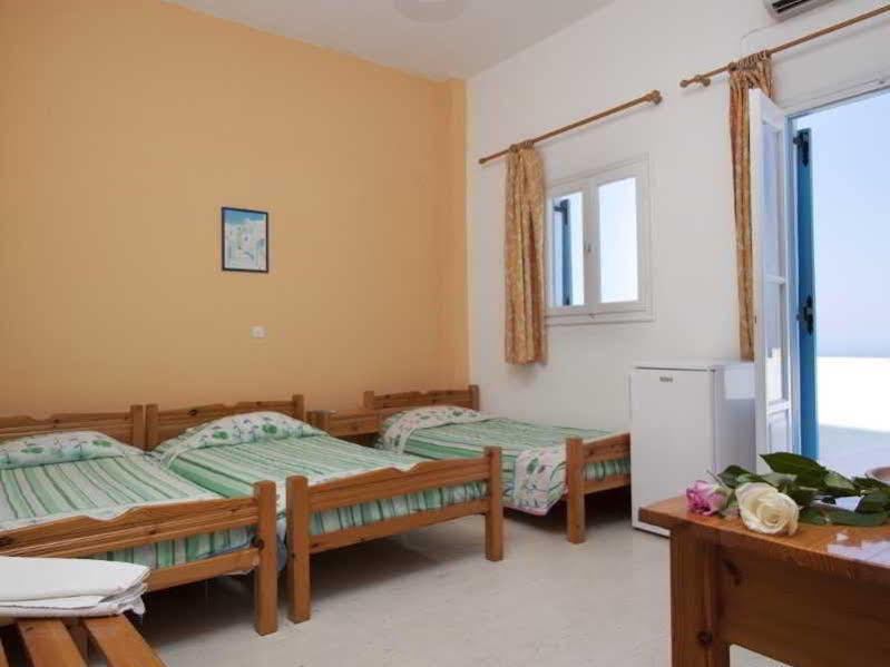 Guest house Pelekanos Karterados (Santorini)