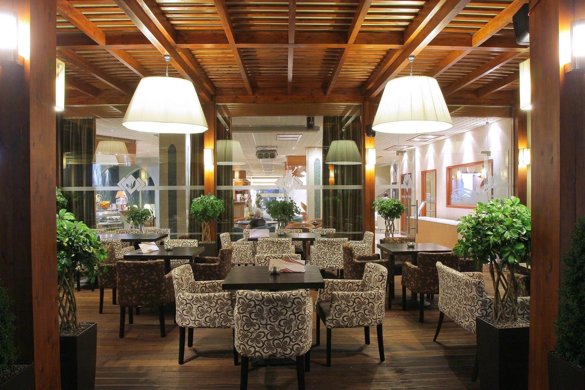 Lydia Hotel 3*
