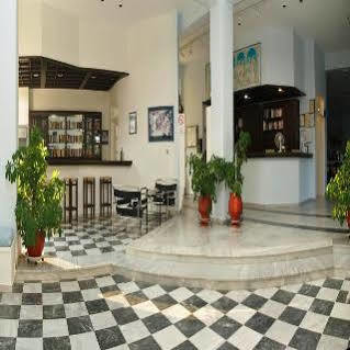 Hotel Muses 3*