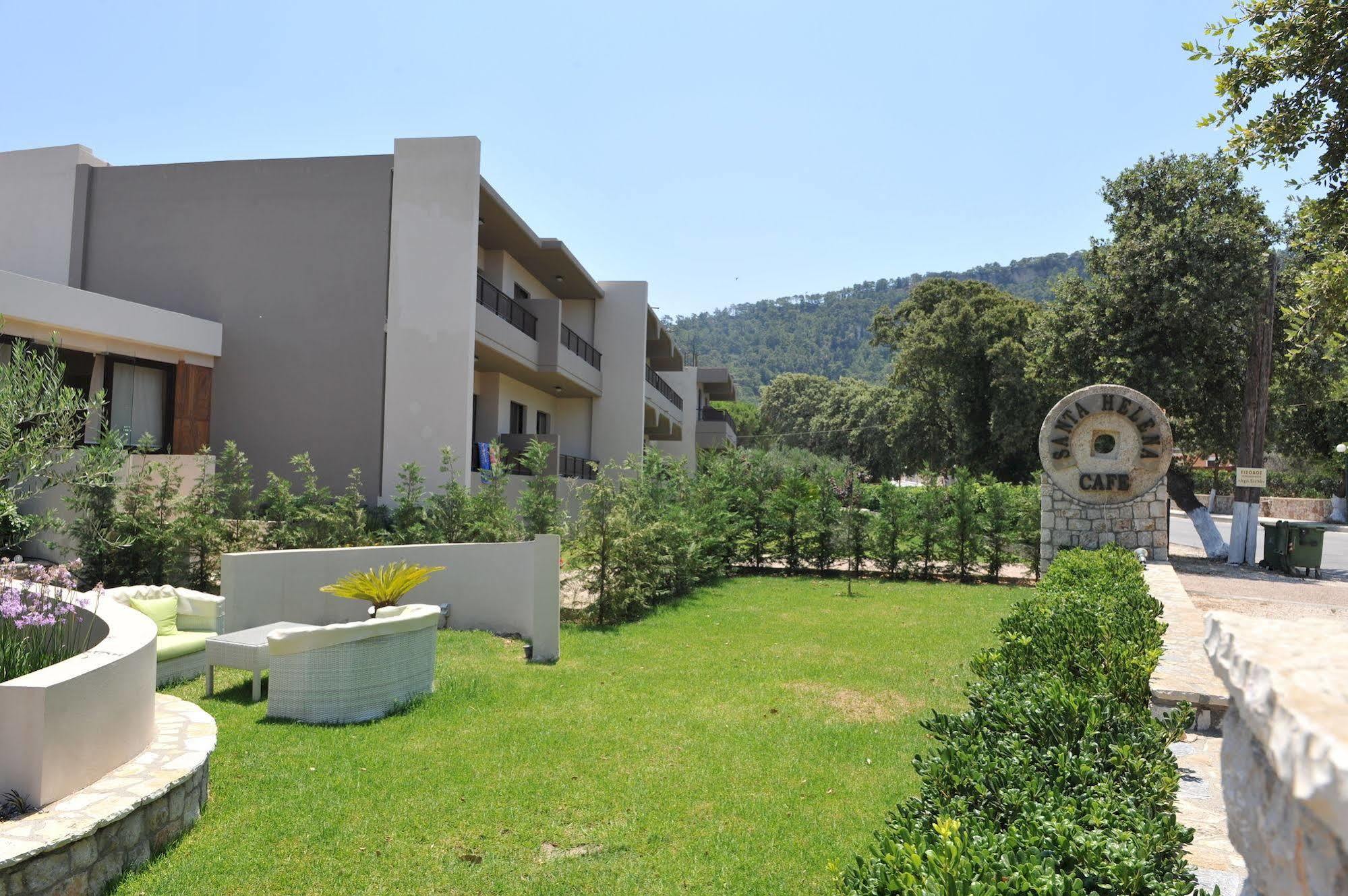 Hotel Santa Helena 3*