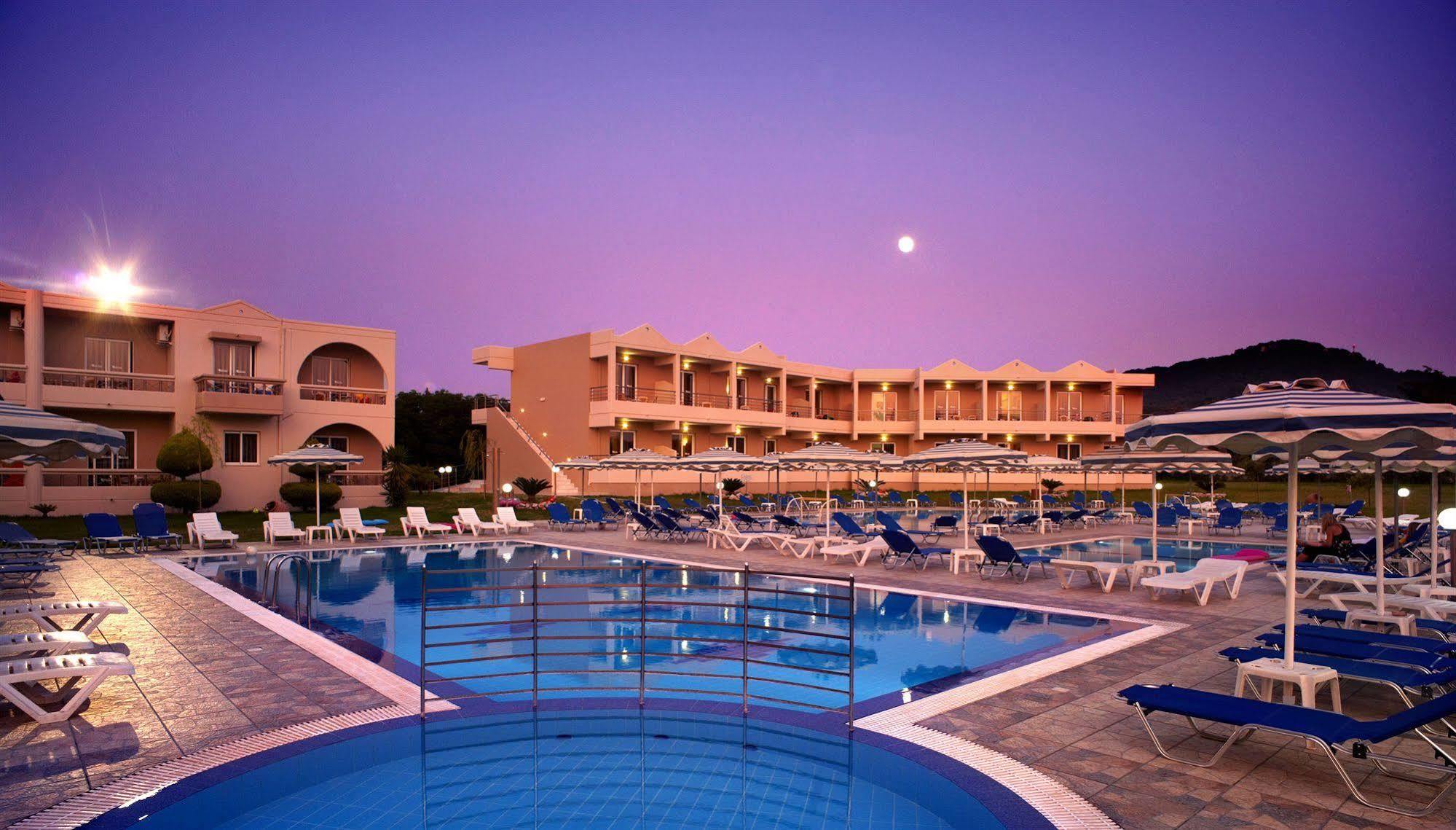 Emerald Aparthotel