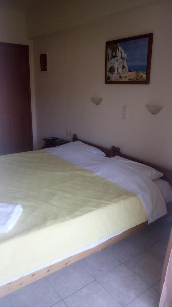 Pansion Chrisa Skiathos Town